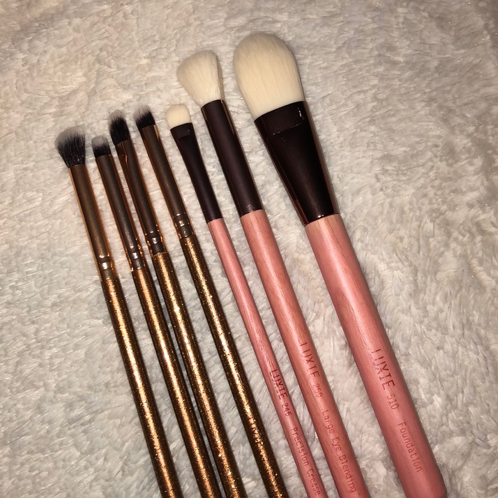 2 Luxie Brush Sets